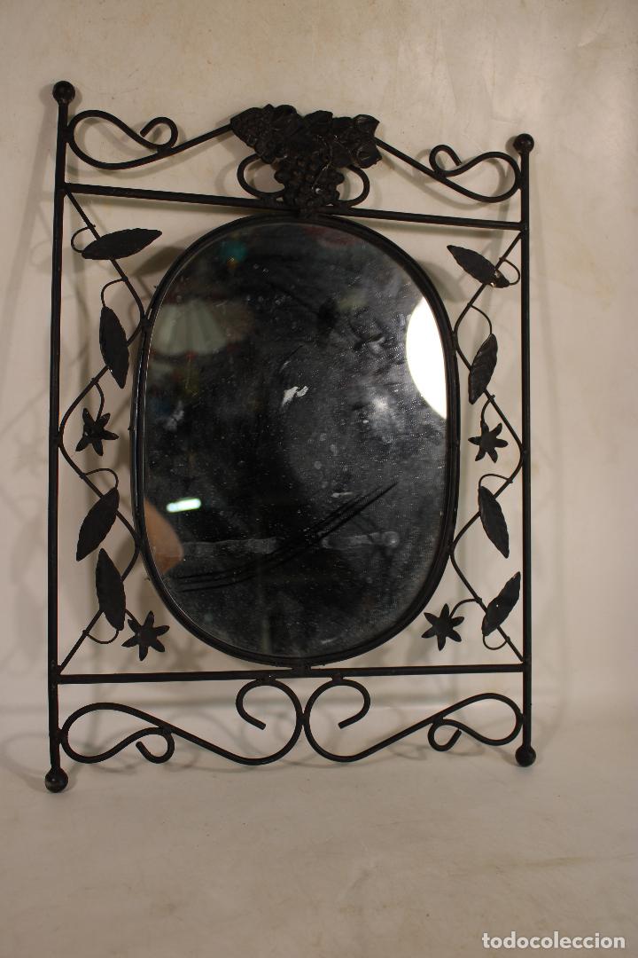 Antig&uuml;edades: ESPEJO DE FORJA - Foto 1