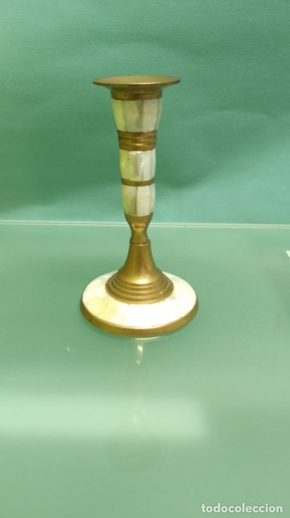 Antig&uuml;edades: CANDELABROS BRONCE CON INCRUSTACIONES N&Aacute;CAR - Foto 5
