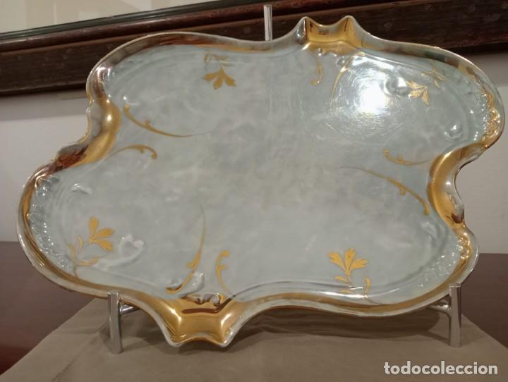 Antig&uuml;edades: BANDEJA DECORACI&Oacute;N LIMOGES FINALES 1800 - Foto 1