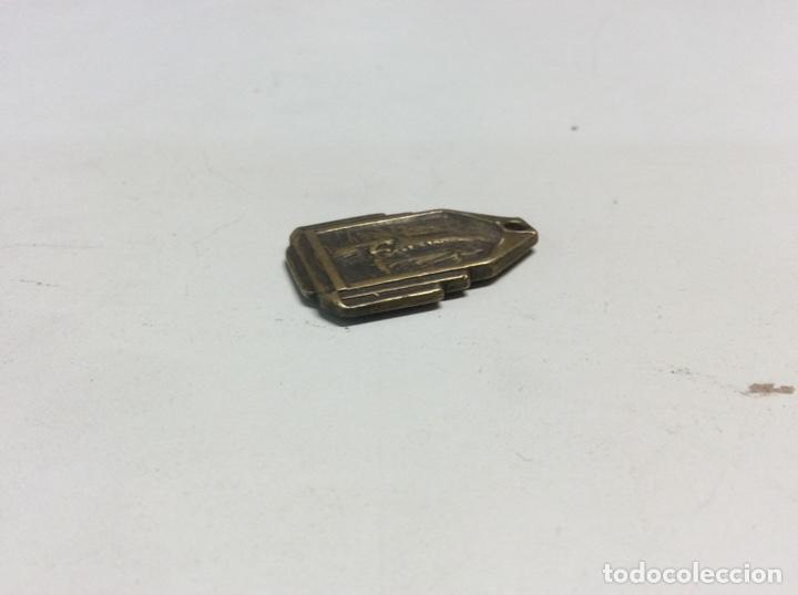 Antig&uuml;edades: ANTIGUA MEDALLA RELIGIOSA. - Foto 3
