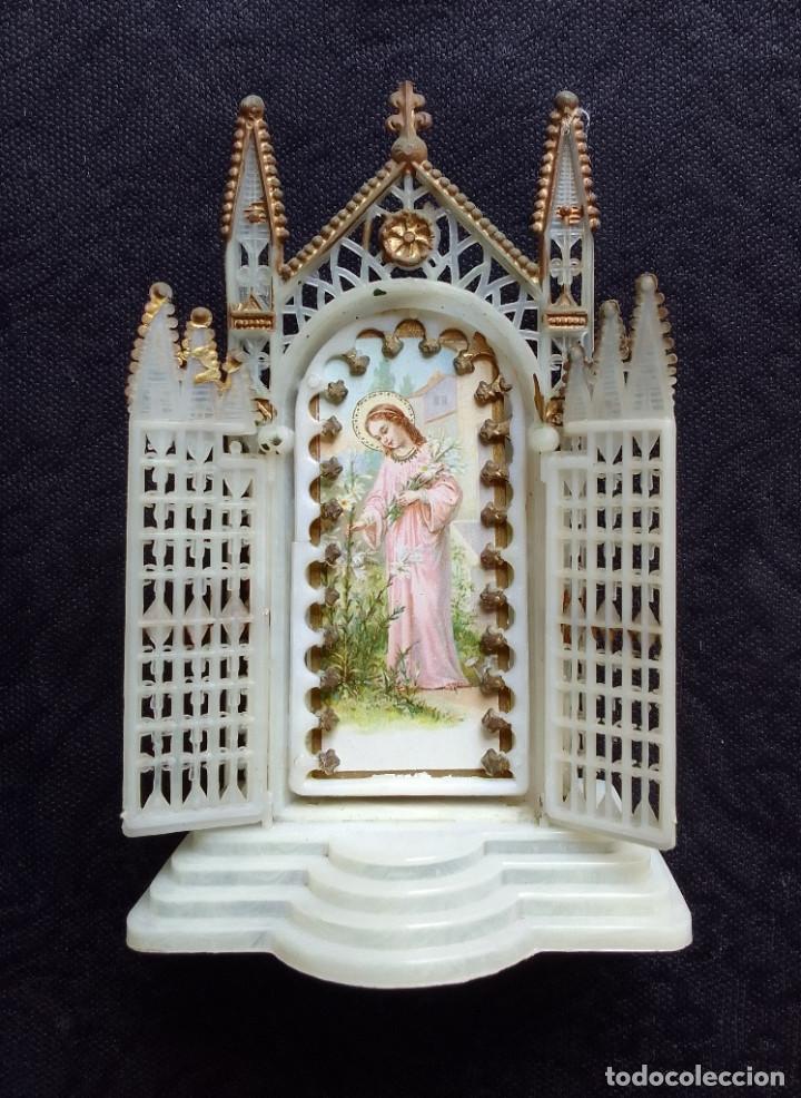 Antig&uuml;edades: Vintage altar con Virgen - Foto 1