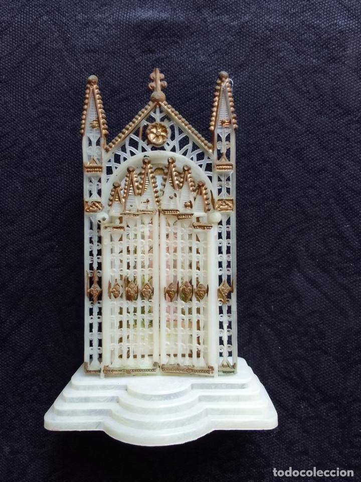 Antig&uuml;edades: Vintage altar con Virgen - Foto 2