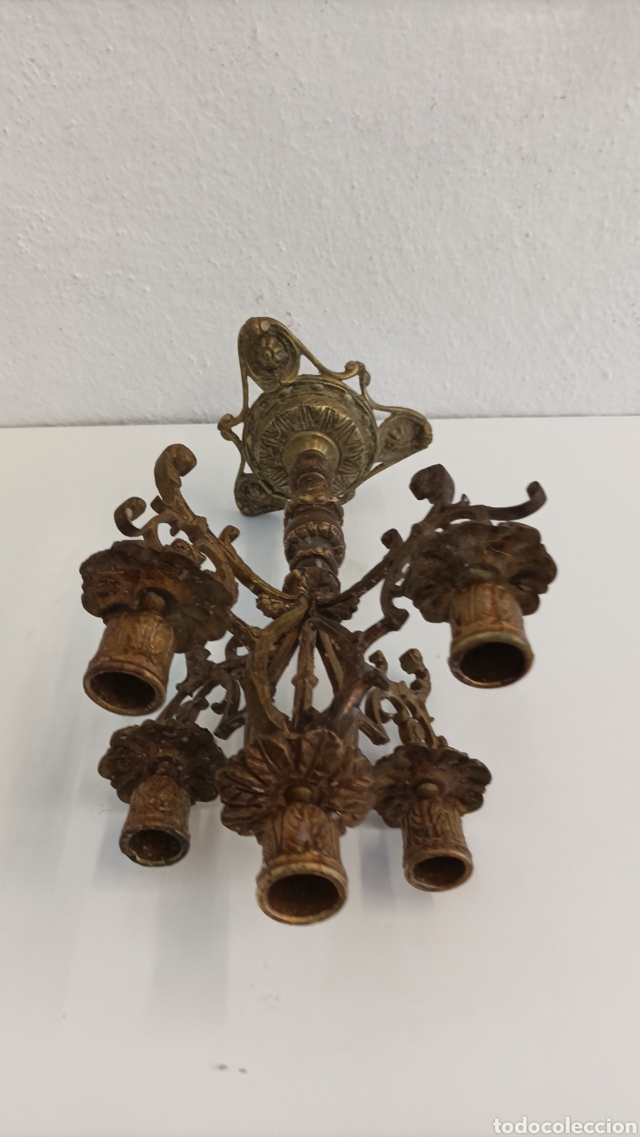 Antig&uuml;edades: Candelabro de Bronce Antiguo - Foto 3