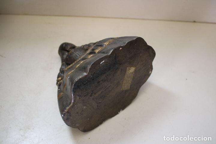Antig&uuml;edades: FIGURA MENINA DE YESO - Foto 2