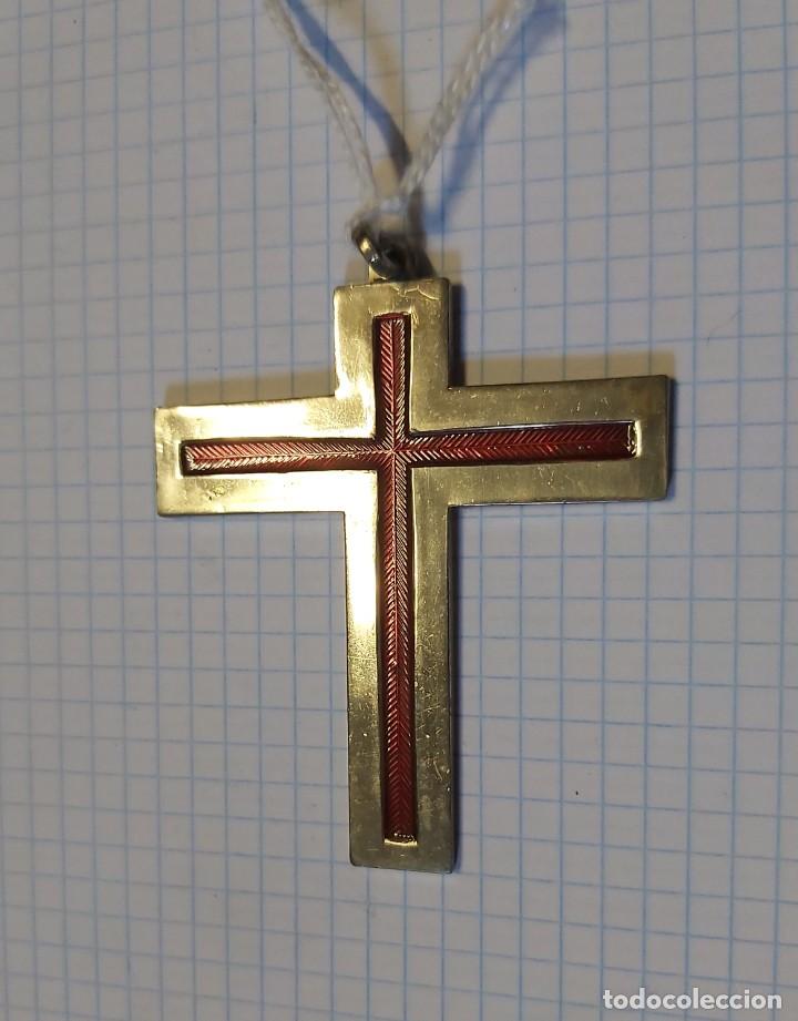 Antig&uuml;edades: Crucifijo de madera, 6 cm - Foto 1