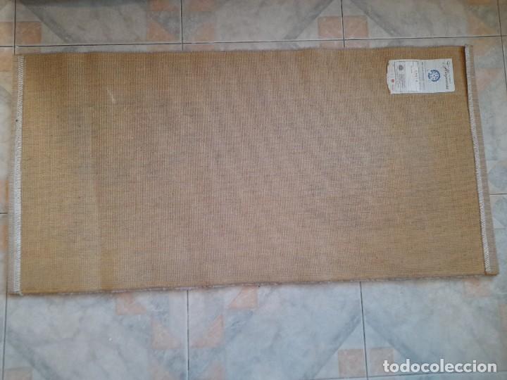Antig&uuml;edades: Alfombra Hispania 120x60 cm - Foto 6