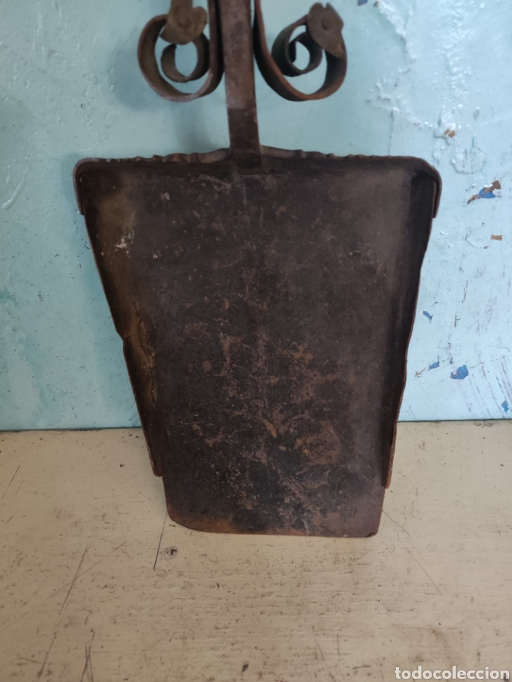 Antig&uuml;edades: Paleta hierro forjado - Foto 2
