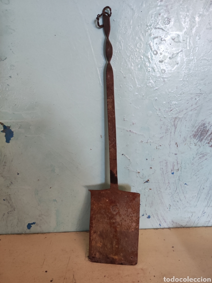 Antig&uuml;edades: Paleta hierro forjado - Foto 1