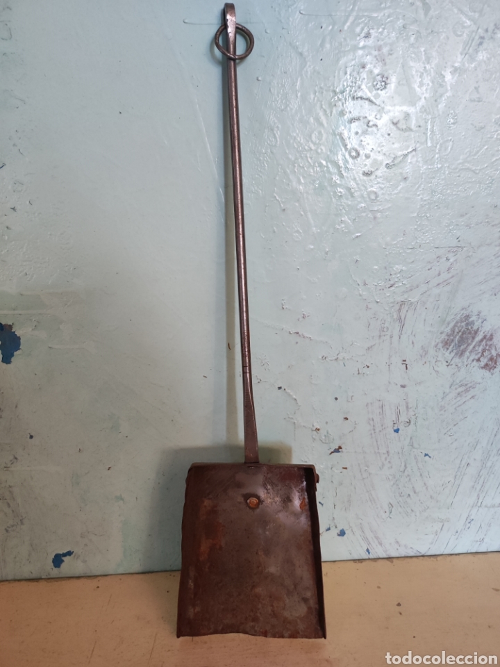 Antig&uuml;edades: Paleta de hierro forjado - Foto 1