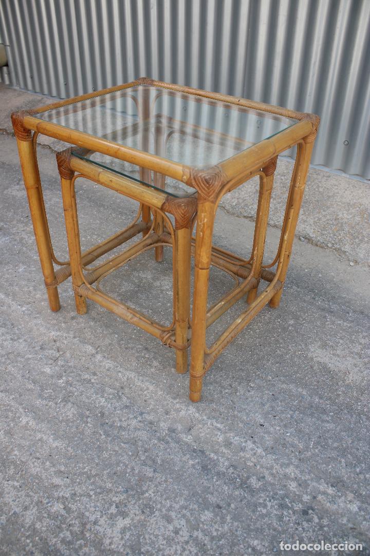 Antig&uuml;edades: set 2 mesas de mimbre - Foto 7