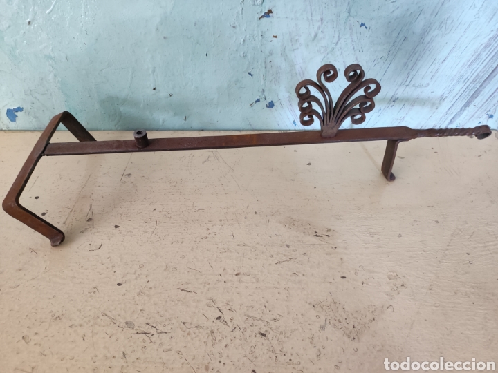 Antig&uuml;edades: Trebede hierro forjado - Foto 1