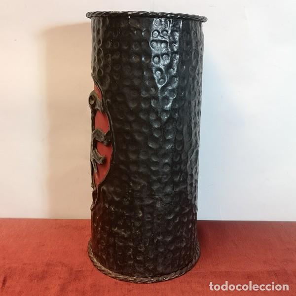 Antig&uuml;edades: Parag&uuml;ero de Estilo Medieval - Foto 6