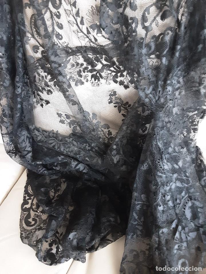 Antig&uuml;edades: Mantilla - chal - Foto 2