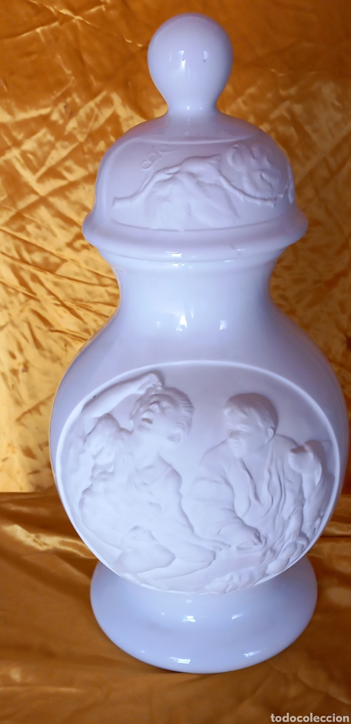 Antiguidades: Jarr&oacute;n de porcelana realizado a mano