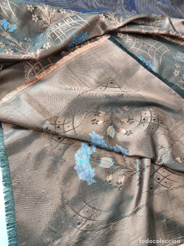 Antig&uuml;edades: Pa&ntilde;uelo brocado en seda - Foto 15