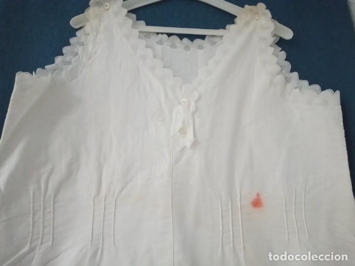 Antig&uuml;edades: ANTIGUO CAMIS&Oacute;N DE ALGOD&Oacute;N CON PUNTILLA DE ENCAJE - Foto 2