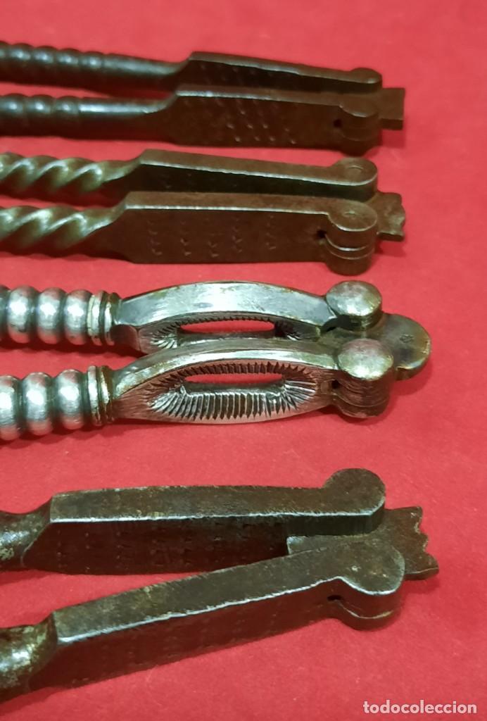 Antig&uuml;edades: CASCA PI&Ntilde;ONES , AVELLANAS DE FORJA - Foto 2