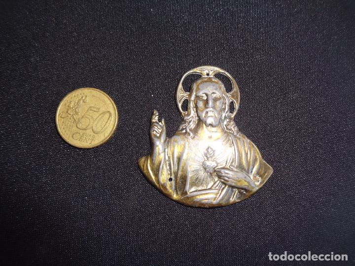 Antig&uuml;edades: CHAPA CORAZ&Oacute;N DE JES&Uacute;S PARA PUERTA - Foto 1