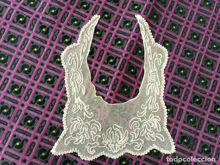 Antig&uuml;edades: CUELLO DE TUL BORDADO - Foto 5