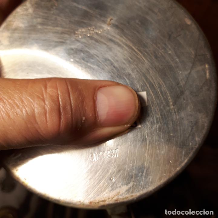 Antig&uuml;edades: Lote de objetos de metal y plata - Foto 19