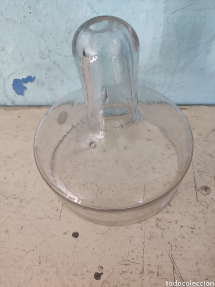 Antig&uuml;edades: Tapa de cristal - Foto 1