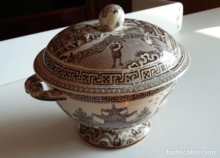 Antig&uuml;edades: Antigua sopera de escena oriental - Foto 17