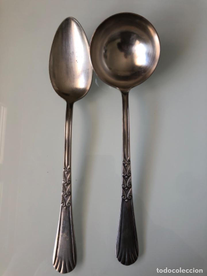 Antig&uuml;edades: 26 CUBIERTOS MTL PLATEADO 50 - Foto 4