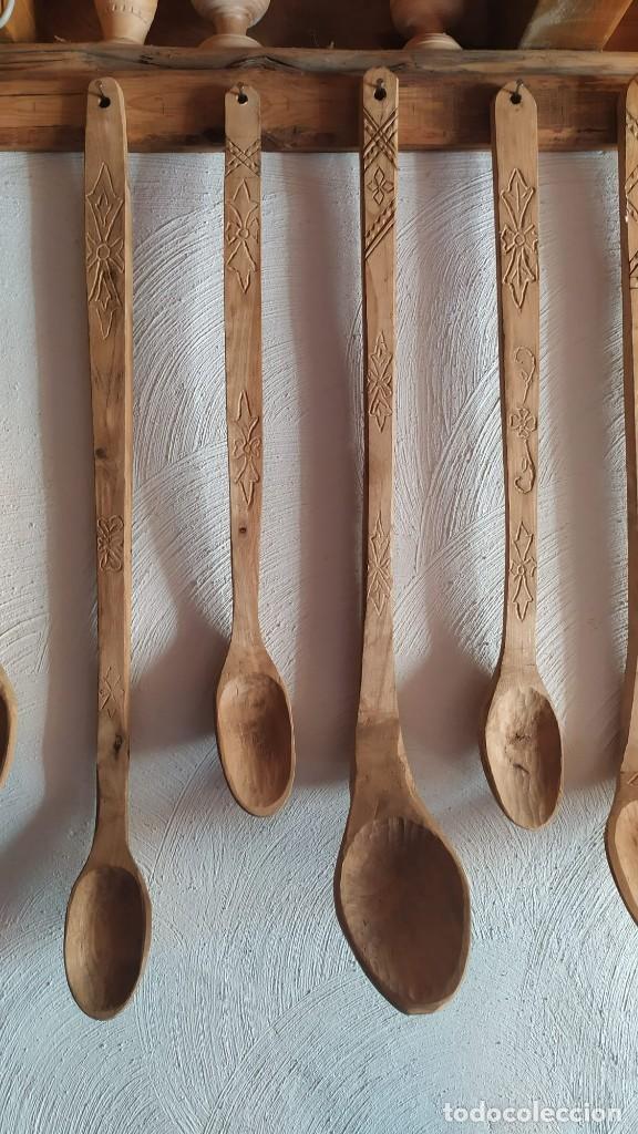 Antig&uuml;edades: Cucharones de madera - Foto 4