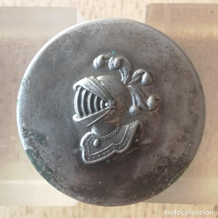 Antig&uuml;edades: Bot&oacute;n Lucas S&aacute;enz Madrid - Foto 1