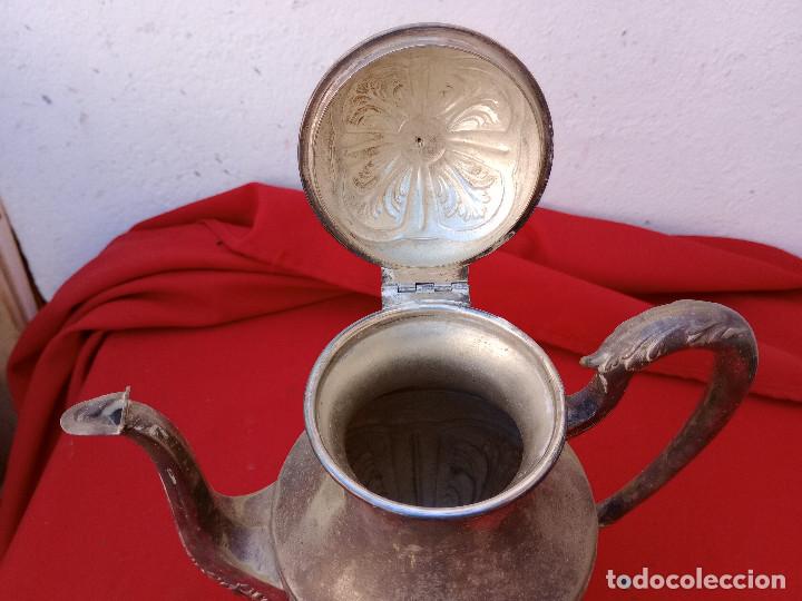 Antig&uuml;edades: tetera de alpaca - Foto 2
