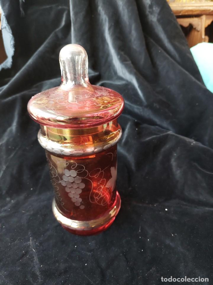 Antig&uuml;edades: Tarro de cristal con tapa - Foto 1