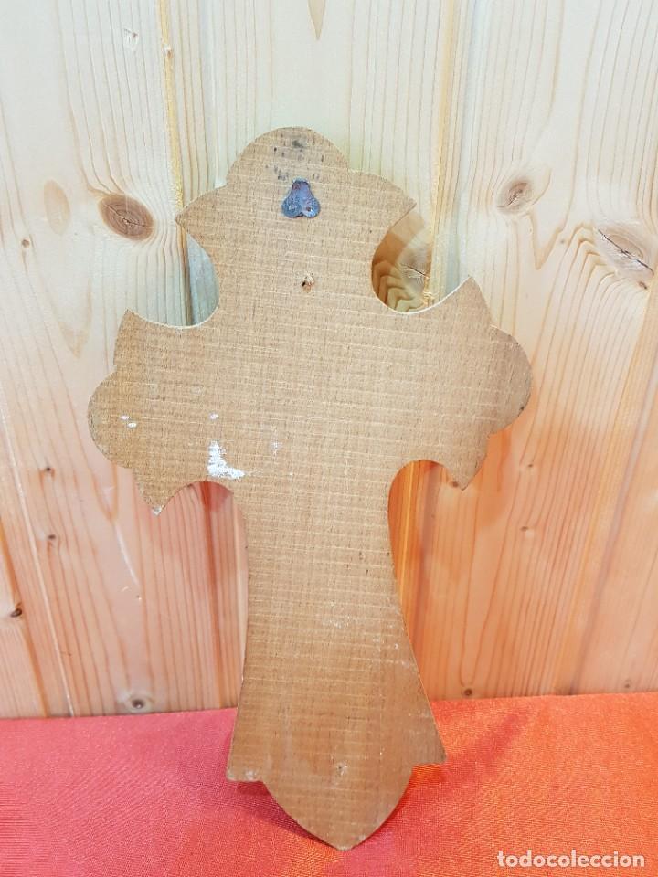 Antig&uuml;edades: -CRUCIFIJO BENDITERA - Foto 4