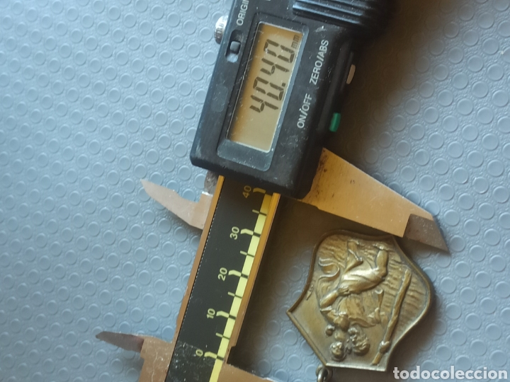 Antig&uuml;edades: Antigua medalla San Crist&oacute;bal en bronce - Foto 2
