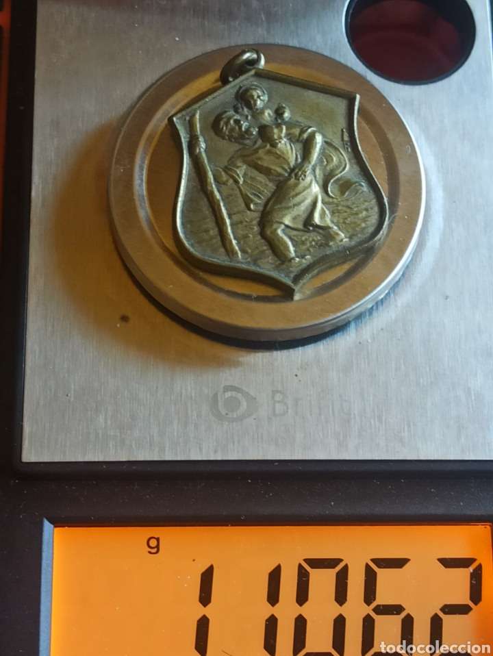 Antig&uuml;edades: Antigua medalla San Crist&oacute;bal en bronce - Foto 3