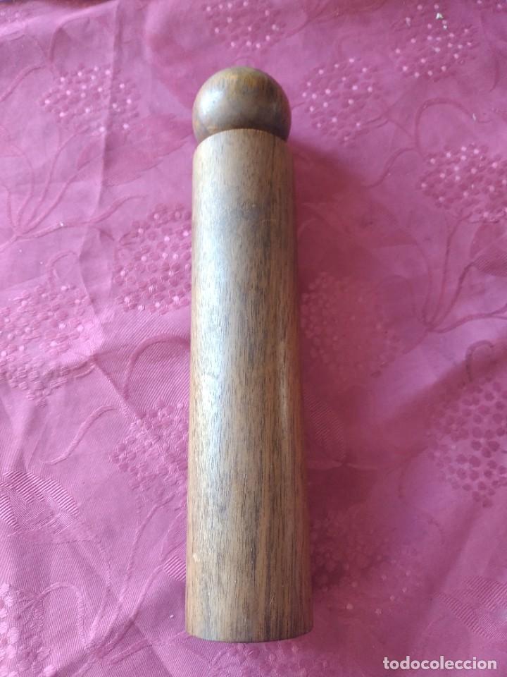 Antig&uuml;edades: Molinillo de pimienta de madera,swisse made - Foto 1