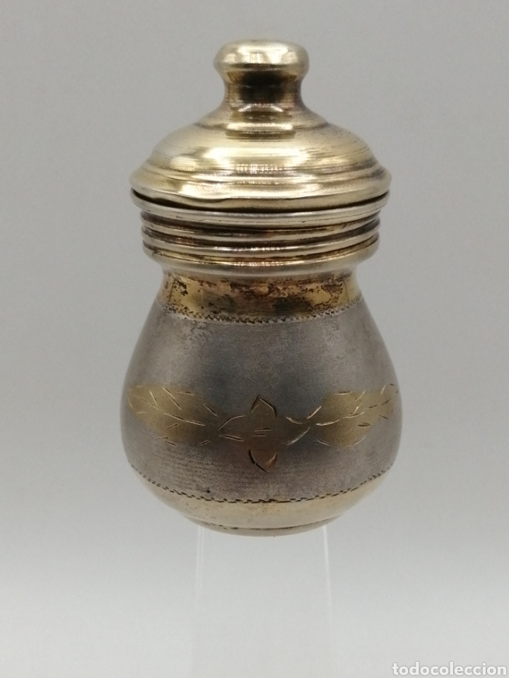 Antig&uuml;edades: Tarro recipiente plata y plata dorada repujada. TNT Silver - Foto 1