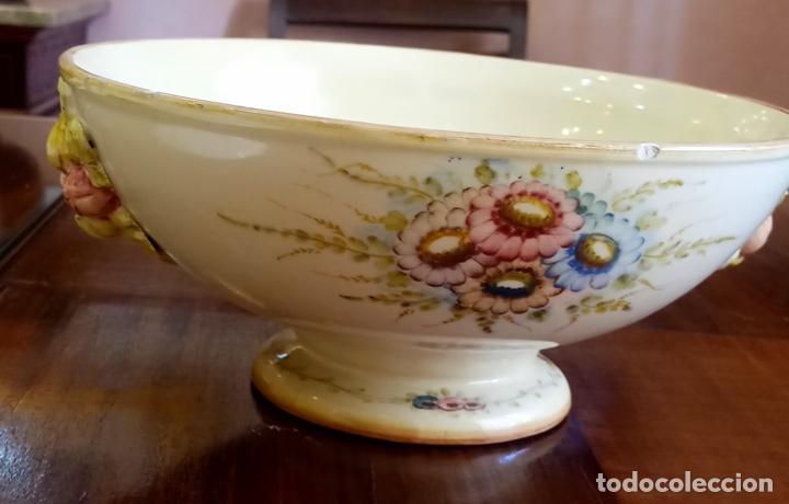 Antig&uuml;edades: Sopera antigua, firma Vidiler - Foto 4