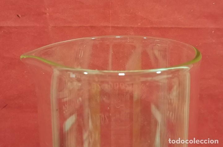 Antig&uuml;edades: GRAN PROBETA GRADUADA DE VIDRIO DE 2000 ml. - Foto 5