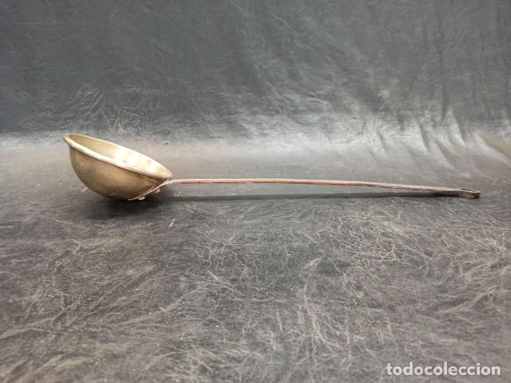 Antig&uuml;edades: Excepcional cazo antiguo. C62 - Foto 3