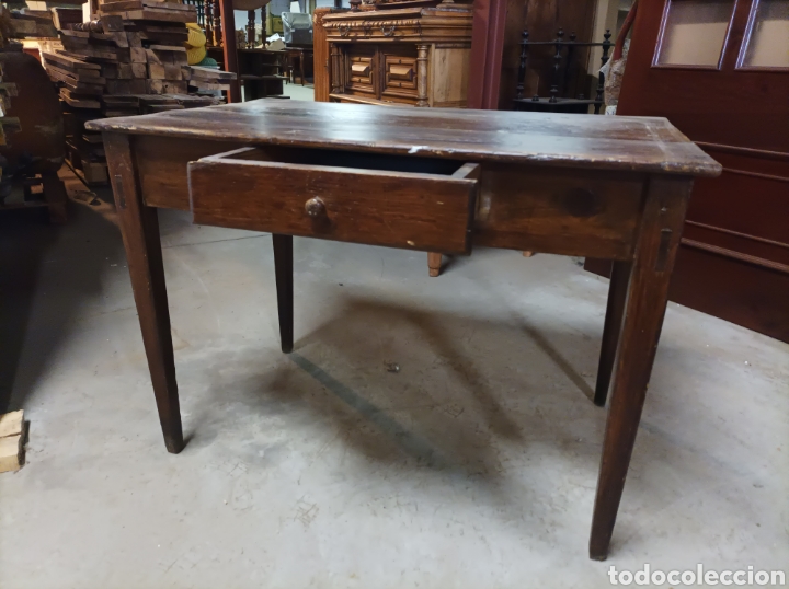 Antig&uuml;edades: Mesa r&uacute;stica en madera de pino - Foto 1
