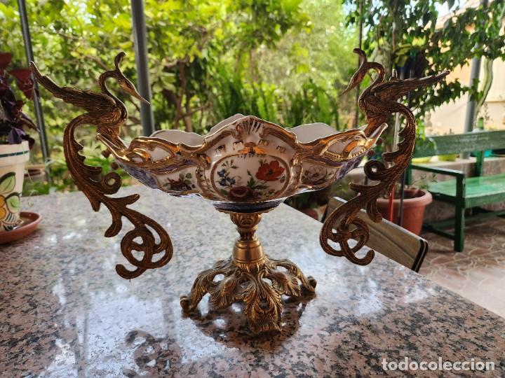 Antig&uuml;edades: Antiguo centro de mesa - Foto 1