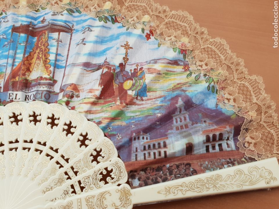 Antig&uuml;edades: Abanico El Roc&iacute;o colecci&oacute;n Triana - Foto 3