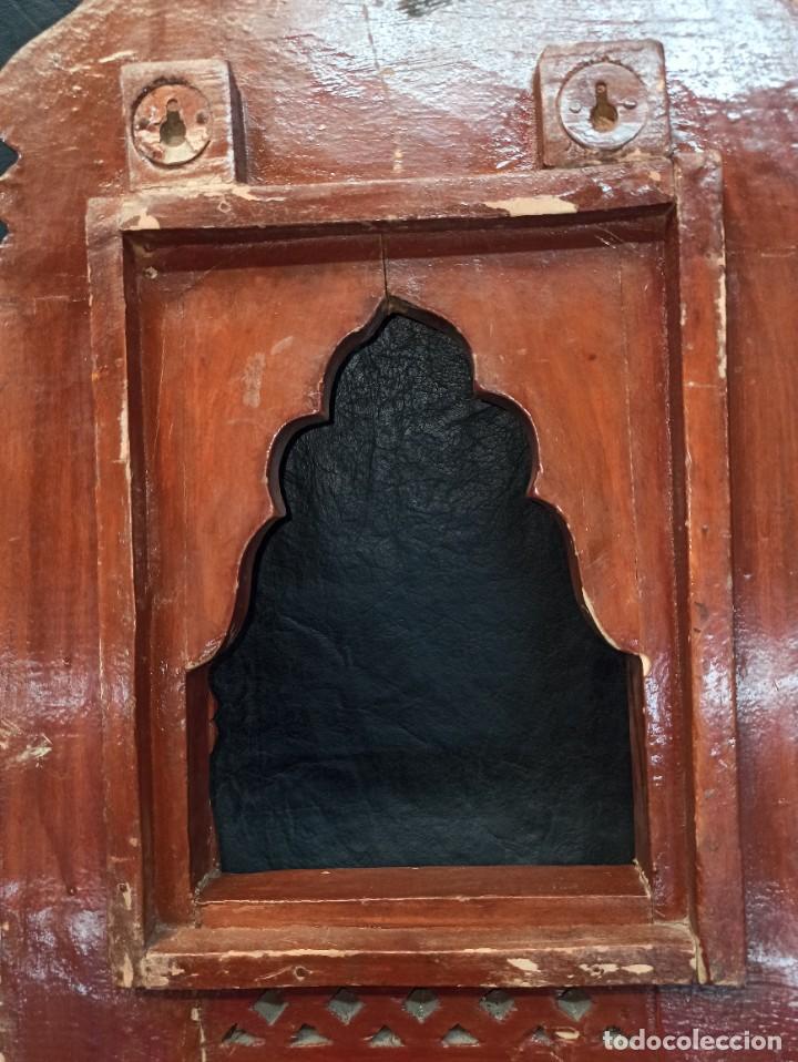Antig&uuml;edades: Excepcional capilla de colgar de madera tallada. C70 - Foto 7