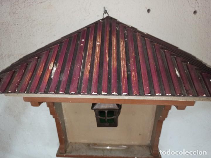 Antig&uuml;edades: Gran capilla de colgar con farol. - Foto 5