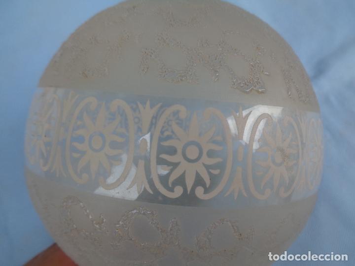 Antig&uuml;edades: TULIPA GLOBO PARA TORNILLOS - Foto 3