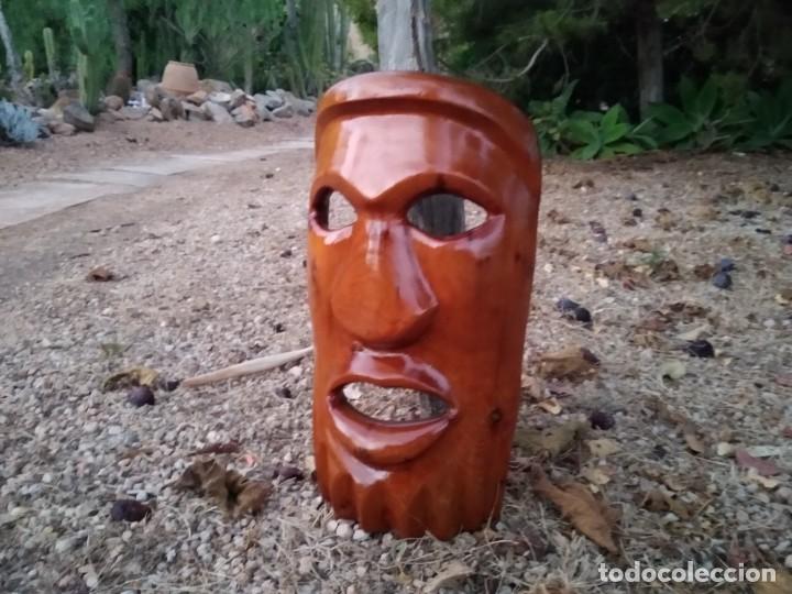 Antig&uuml;edades: mascara de madera - Foto 2