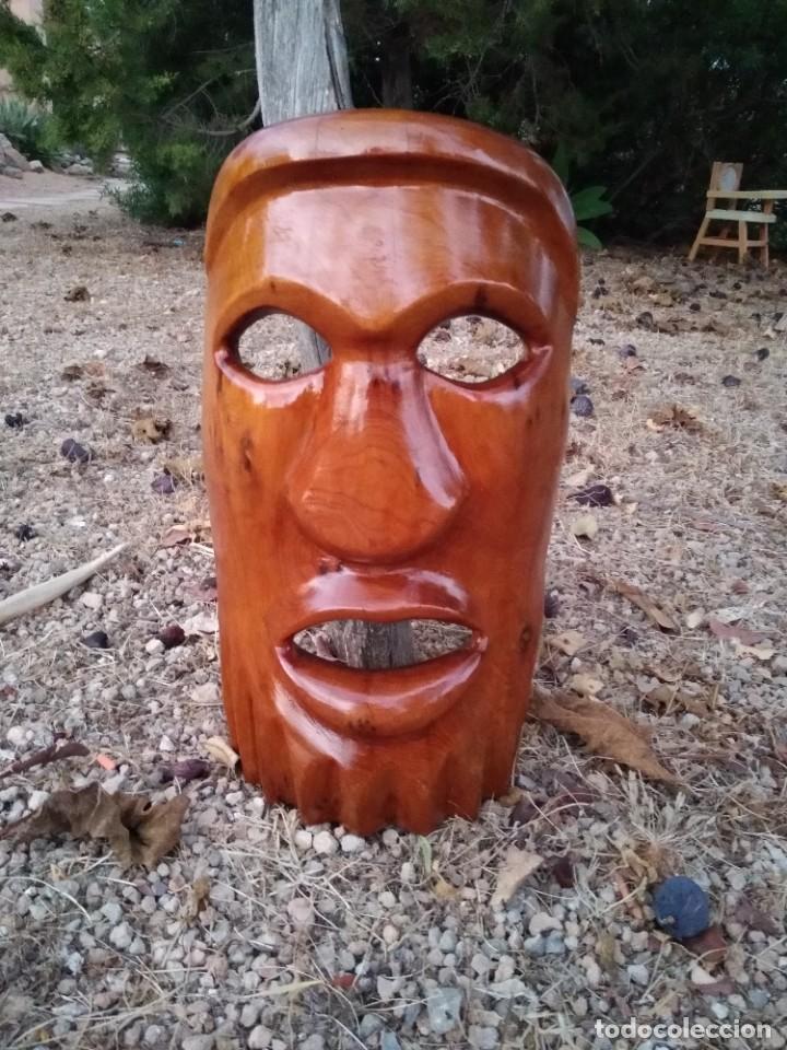 Antig&uuml;edades: mascara de madera - Foto 1