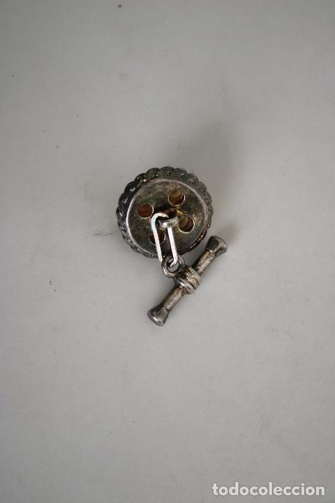 Antig&uuml;edades: bot&oacute;n de plata de ley - Foto 2