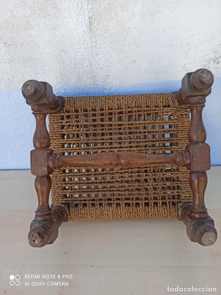 Antig&uuml;edades: Silla de juguete. - Foto 4