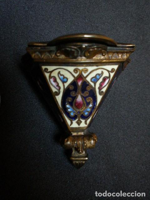 Antig&uuml;edades: Peque&ntilde;a benditera esmaltada - Foto 1